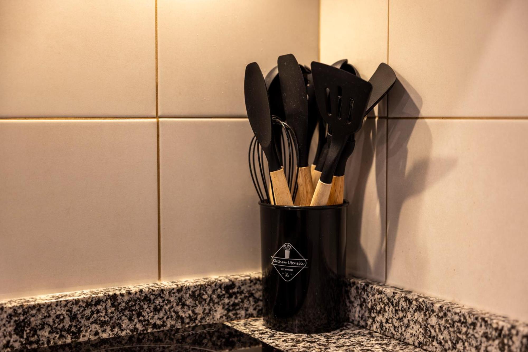 Estudio Para Grupos Pequenos En El Pas De La Casa - Centrico Kültér fotó